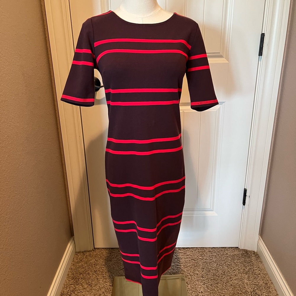 Old Navy Maroon and Pink Striped Midi Dress
